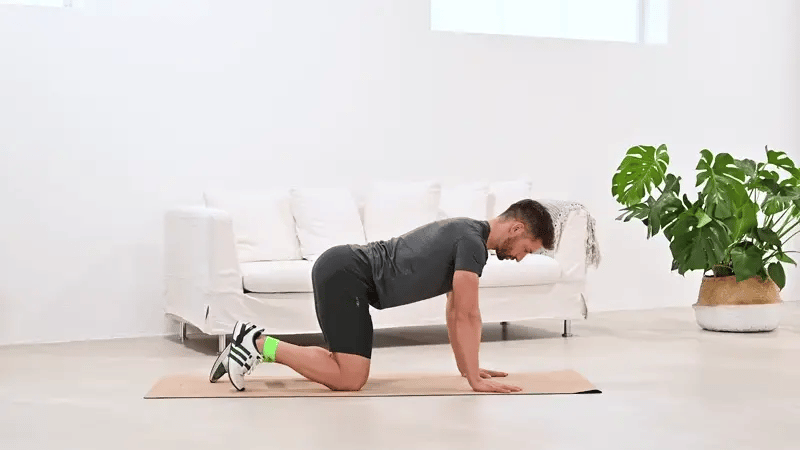 Beintraining | Knee Abduction mit dem ARTZT vitality Loop Band
